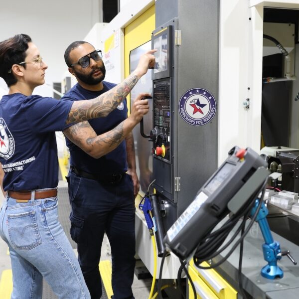 Students and Rossi on Fanuc Robodrill